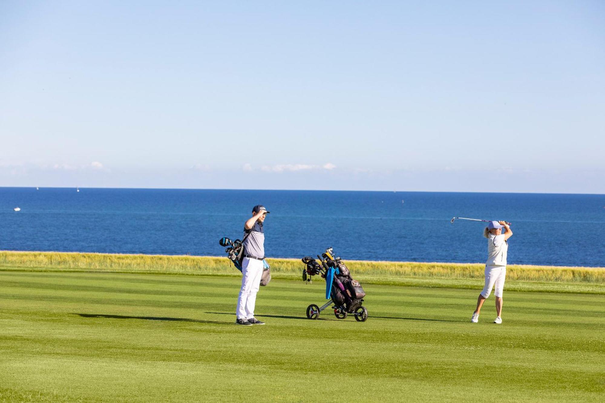 Golf 'N Wave Aktivresort Fehmarn Exterior photo